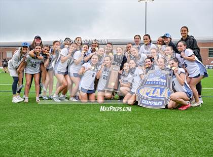 Thumbnail 2 in Villa Maria Academy vs. Strath Haven (PIAA 2A Final) photogallery.