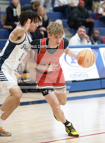 Thumbnail 3 in Brophy College Prep @ Pinnacle photogallery.