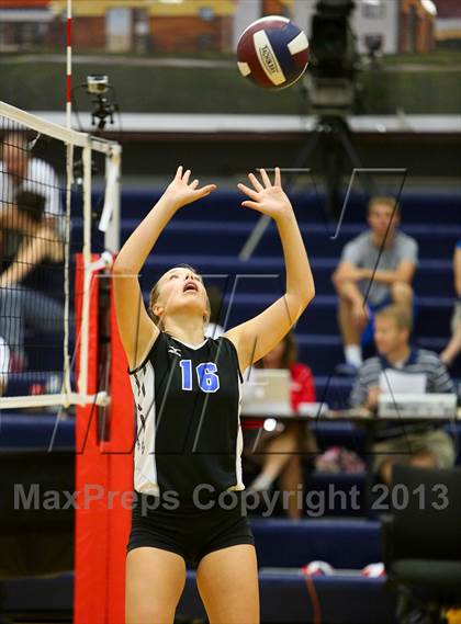 Thumbnail 3 in Washburn Rural vs. Northwest photogallery.