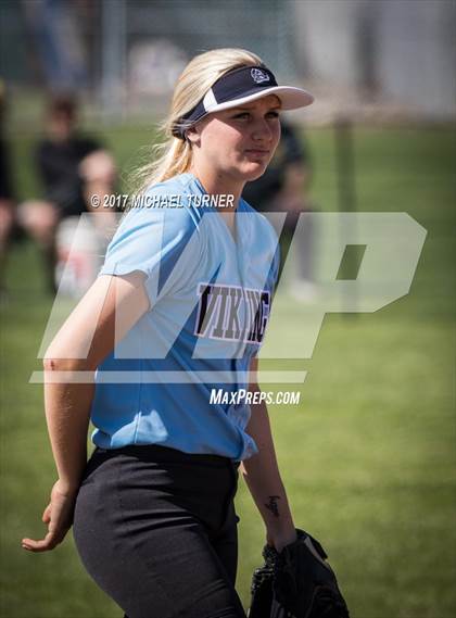 Thumbnail 2 in Pleasant Valley vs. Paradise photogallery.