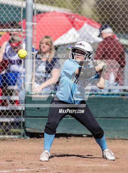 Thumbnail 1 in Pleasant Valley vs. Paradise photogallery.