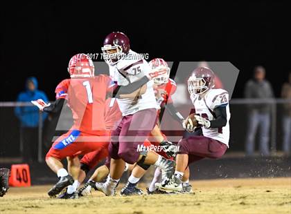 Thumbnail 3 in Melbourne vs. Perryville  (AAA 3A 1st Round Playoff) photogallery.