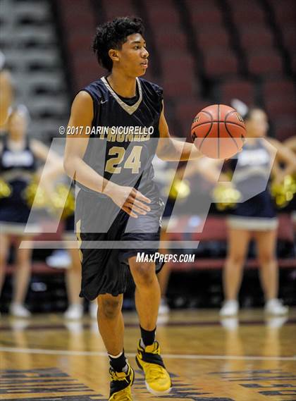 Thumbnail 3 in Desert Vista vs. Basha (AIA 6A Semifinal) photogallery.