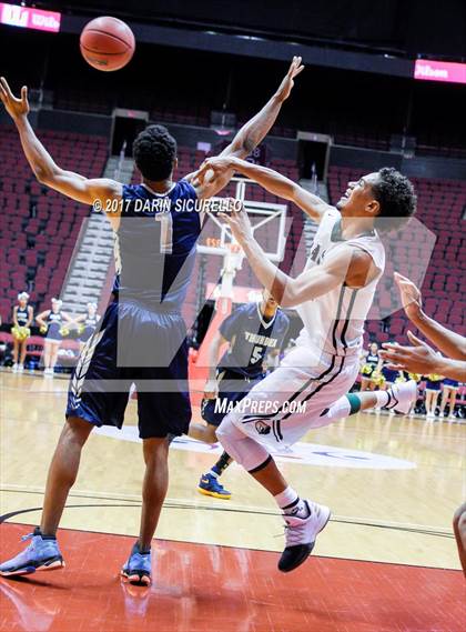 Thumbnail 1 in Desert Vista vs. Basha (AIA 6A Semifinal) photogallery.