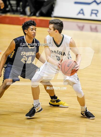 Thumbnail 3 in Desert Vista vs. Basha (AIA 6A Semifinal) photogallery.