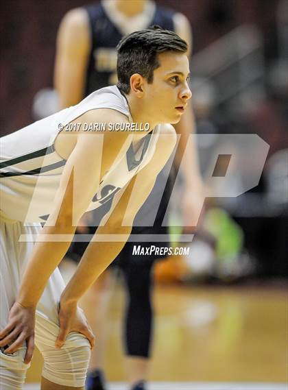 Thumbnail 2 in Desert Vista vs. Basha (AIA 6A Semifinal) photogallery.