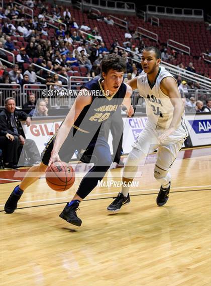 Thumbnail 3 in Desert Vista vs. Basha (AIA 6A Semifinal) photogallery.