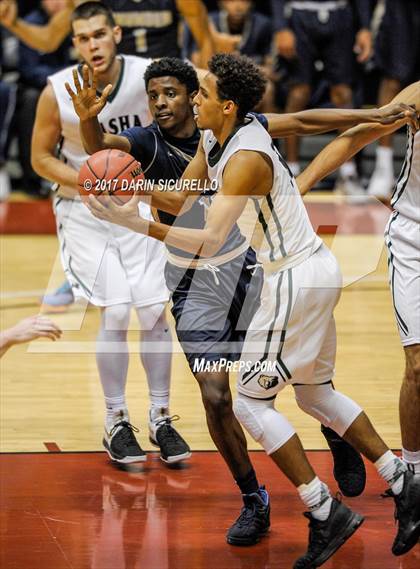 Thumbnail 1 in Desert Vista vs. Basha (AIA 6A Semifinal) photogallery.
