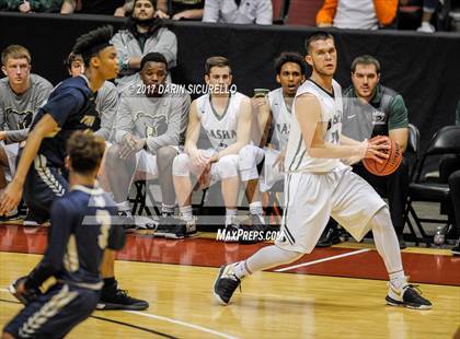 Thumbnail 2 in Desert Vista vs. Basha (AIA 6A Semifinal) photogallery.