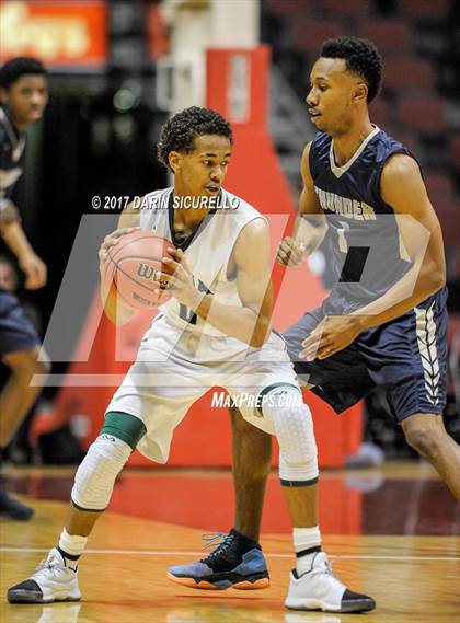 Thumbnail 1 in Desert Vista vs. Basha (AIA 6A Semifinal) photogallery.