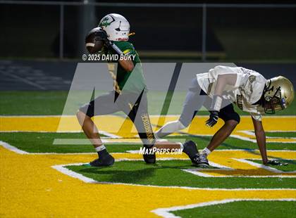 Thumbnail 1 in Hylton @ Woodbridge photogallery.