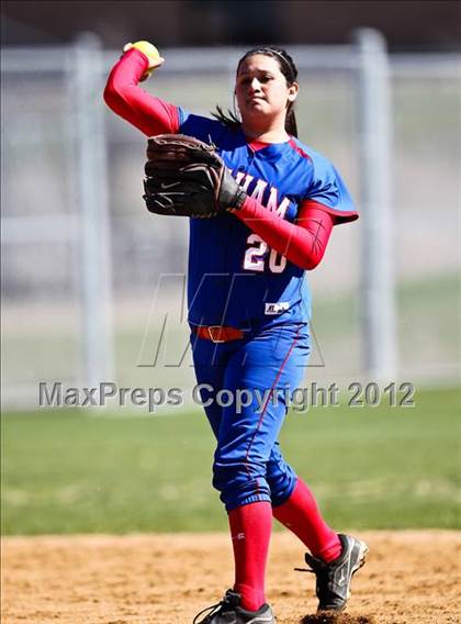 Thumbnail 1 in Bowie vs. Graham (Aledo/Azle/Springtown Tournament) photogallery.