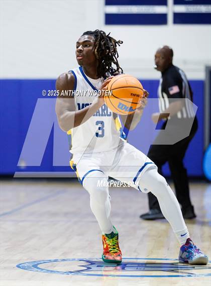 Thumbnail 3 in Bethesda Christian Academy vs. New Life Christian Academy (Dreamville Showcase) photogallery.