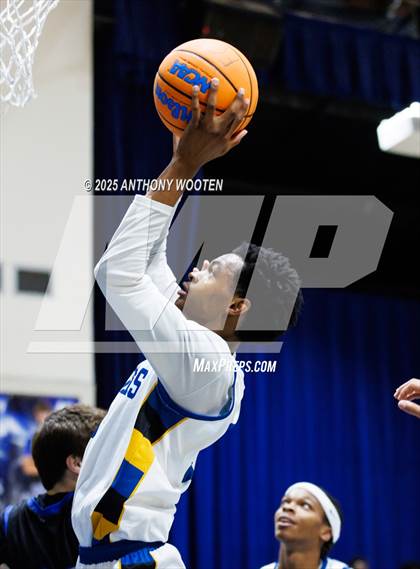 Thumbnail 1 in Bethesda Christian Academy vs. New Life Christian Academy (Dreamville Showcase) photogallery.