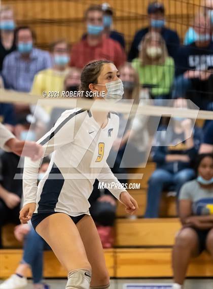 Thumbnail 3 in Oak Ridge vs Pleasant Grove (CIF SJS D1 Semifinal) photogallery.