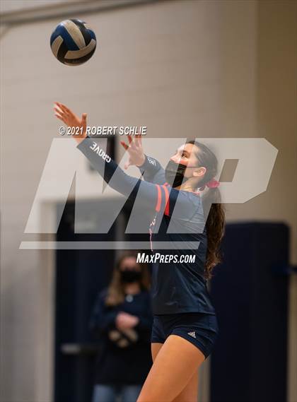 Thumbnail 3 in Oak Ridge vs Pleasant Grove (CIF SJS D1 Semifinal) photogallery.