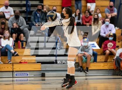 Thumbnail 3 in Oak Ridge vs Pleasant Grove (CIF SJS D1 Semifinal) photogallery.
