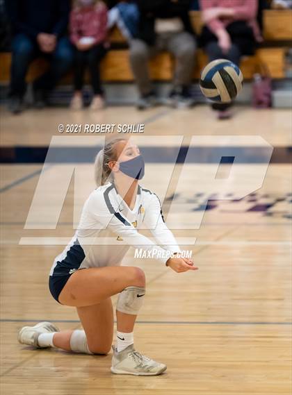 Thumbnail 2 in Oak Ridge vs Pleasant Grove (CIF SJS D1 Semifinal) photogallery.