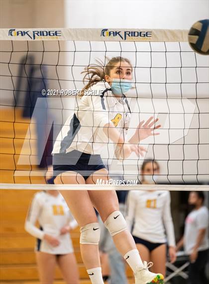Thumbnail 1 in Oak Ridge vs Pleasant Grove (CIF SJS D1 Semifinal) photogallery.