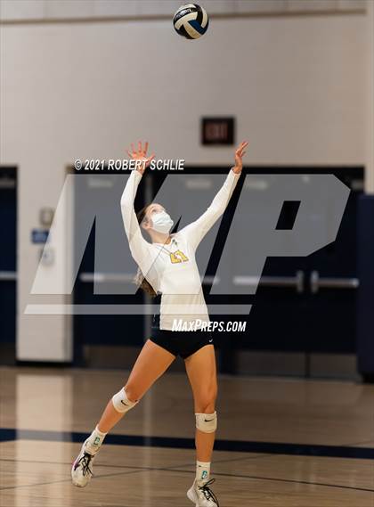 Thumbnail 1 in Oak Ridge vs Pleasant Grove (CIF SJS D1 Semifinal) photogallery.