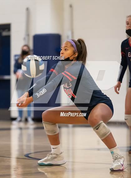 Thumbnail 1 in Oak Ridge vs Pleasant Grove (CIF SJS D1 Semifinal) photogallery.