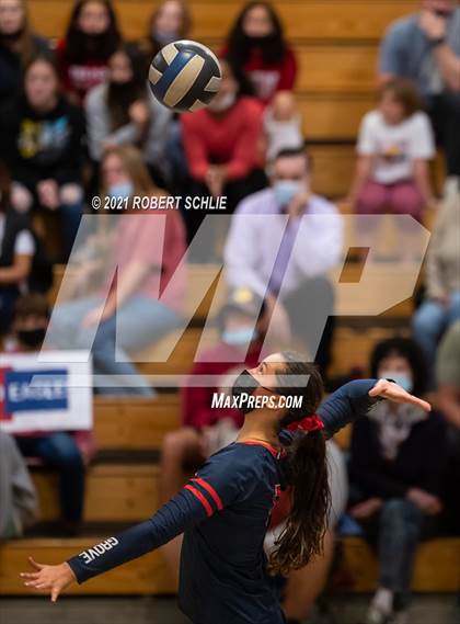 Thumbnail 2 in Oak Ridge vs Pleasant Grove (CIF SJS D1 Semifinal) photogallery.
