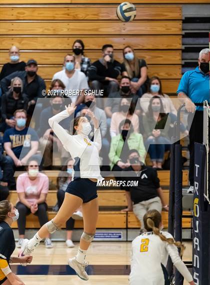 Thumbnail 1 in Oak Ridge vs Pleasant Grove (CIF SJS D1 Semifinal) photogallery.