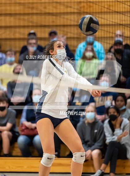 Thumbnail 1 in Oak Ridge vs Pleasant Grove (CIF SJS D1 Semifinal) photogallery.