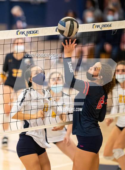 Thumbnail 1 in Oak Ridge vs Pleasant Grove (CIF SJS D1 Semifinal) photogallery.