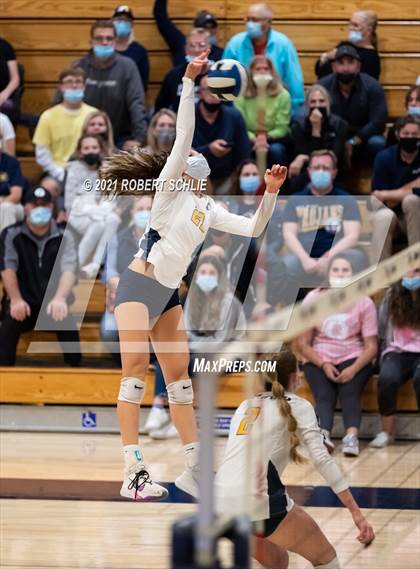 Thumbnail 1 in Oak Ridge vs Pleasant Grove (CIF SJS D1 Semifinal) photogallery.