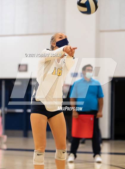 Thumbnail 1 in Oak Ridge vs Pleasant Grove (CIF SJS D1 Semifinal) photogallery.