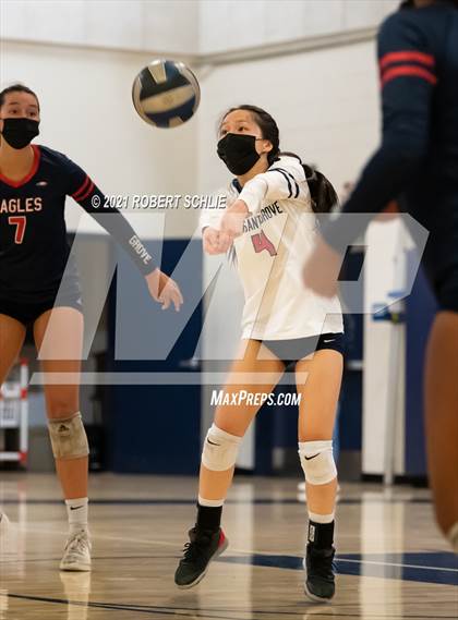 Thumbnail 3 in Oak Ridge vs Pleasant Grove (CIF SJS D1 Semifinal) photogallery.