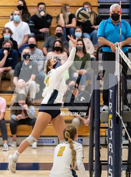 Thumbnail 2 in Oak Ridge vs Pleasant Grove (CIF SJS D1 Semifinal) photogallery.