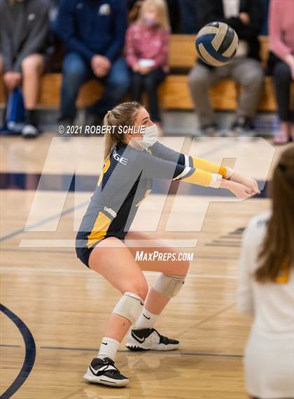 Thumbnail 1 in Oak Ridge vs Pleasant Grove (CIF SJS D1 Semifinal) photogallery.
