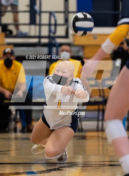 Thumbnail 1 in Oak Ridge vs Pleasant Grove (CIF SJS D1 Semifinal) photogallery.