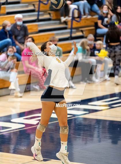Thumbnail 1 in Oak Ridge vs Pleasant Grove (CIF SJS D1 Semifinal) photogallery.