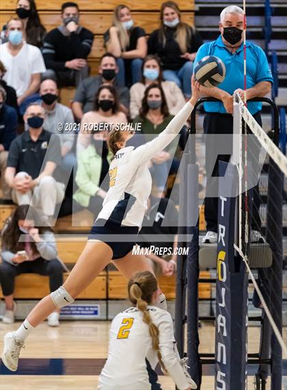 Thumbnail 3 in Oak Ridge vs Pleasant Grove (CIF SJS D1 Semifinal) photogallery.