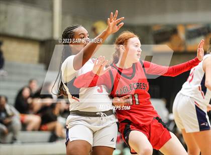 Thumbnail 2 in Liberty vs. Eaglecrest (Nike Central Valley Showdown) photogallery.