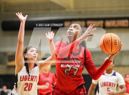 Thumbnail 3 in Liberty vs. Eaglecrest (Nike Central Valley Showdown) photogallery.