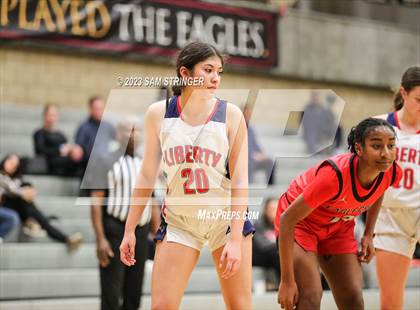 Thumbnail 1 in Liberty vs. Eaglecrest (Nike Central Valley Showdown) photogallery.