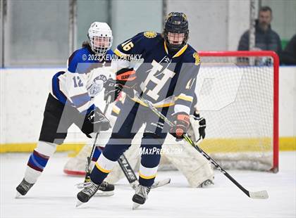 Thumbnail 2 in Housatonic/Northwestern/Wamogo @ SGWL [Suffield/Granby/Windsor Locks] photogallery.