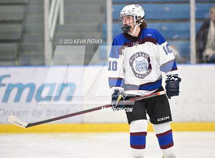 Thumbnail 2 in Housatonic/Northwestern/Wamogo @ SGWL [Suffield/Granby/Windsor Locks] photogallery.
