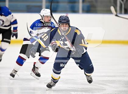 Thumbnail 3 in Housatonic/Northwestern/Wamogo @ SGWL [Suffield/Granby/Windsor Locks] photogallery.