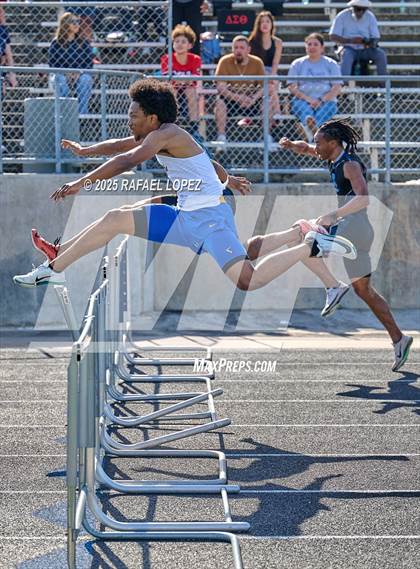 Thumbnail 3 in UIL 6A Track & Field Area 21&22 (300M Hurdles) photogallery.