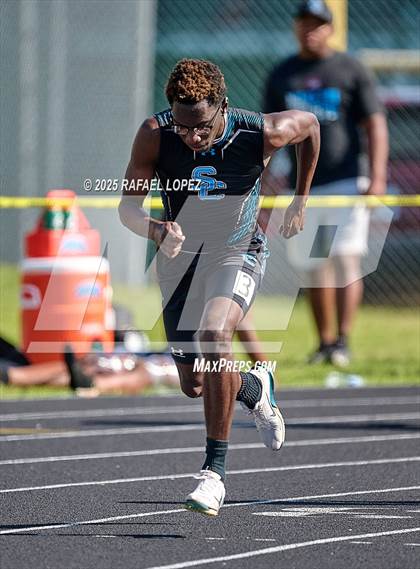 Thumbnail 3 in UIL 6A Track & Field Area 21&22 (300M Hurdles) photogallery.