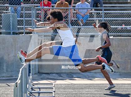 Thumbnail 2 in UIL 6A Track & Field Area 21&22 (300M Hurdles) photogallery.
