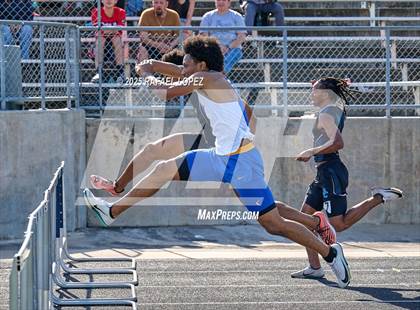 Thumbnail 1 in UIL 6A Track & Field Area 21&22 (300M Hurdles) photogallery.