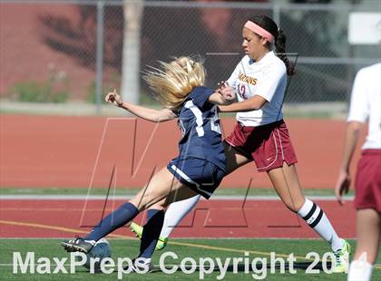 Thumbnail 1 in La Canada vs. St. Margaret's (CIF SS D5 Final) photogallery.