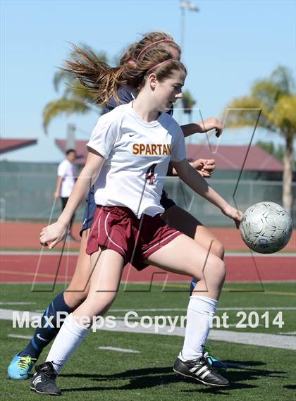 Thumbnail 3 in La Canada vs. St. Margaret's (CIF SS D5 Final) photogallery.