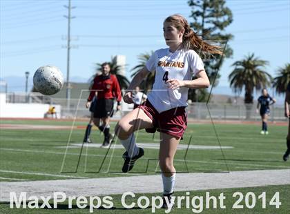 Thumbnail 3 in La Canada vs. St. Margaret's (CIF SS D5 Final) photogallery.